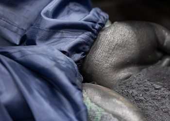 Nickel tops $30,000, lithium supplies are in trouble